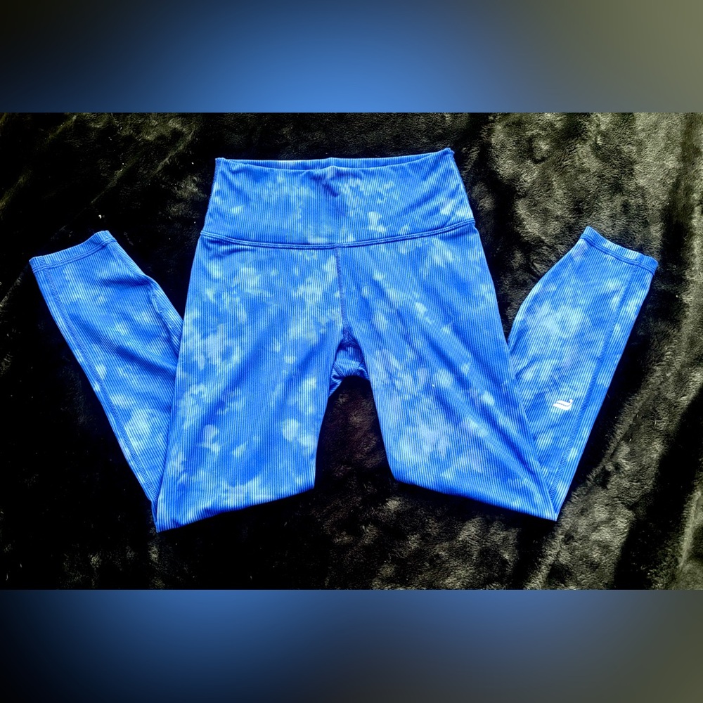 Fabletics Women's Blue Tie-Dye Leggings